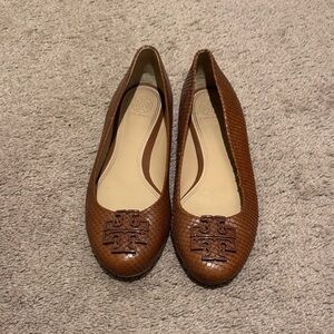 Tory Burch Brown Textured Flats